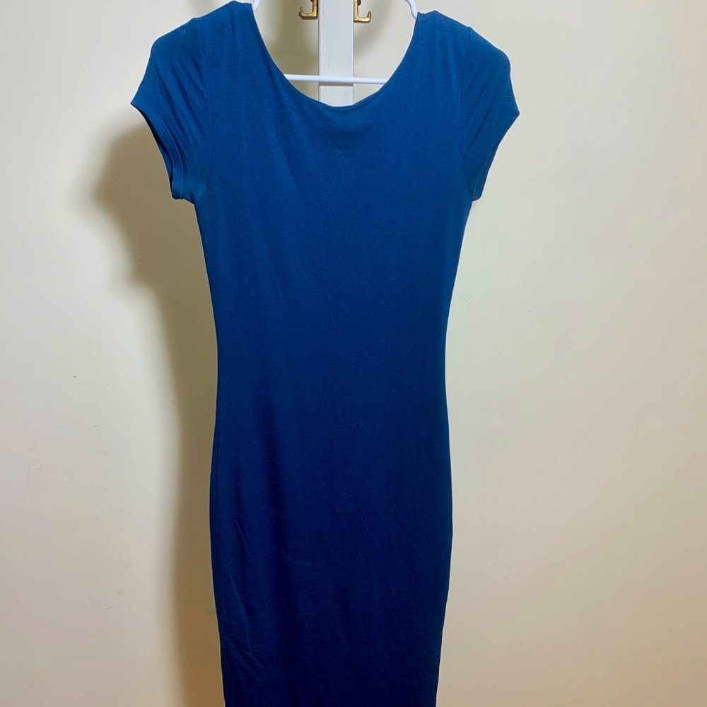 Wet seal form fitting blue midi dress